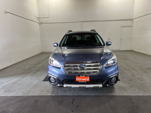 Used 2017 Subaru Outback 2.5i Limited AWD/4WD image 2