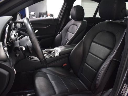 Used 2021 Mercedes-Benz C 300 4MATIC Sedan w/ Driver Assistance Package image 11