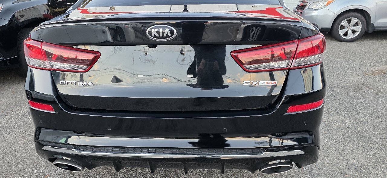 Used 2019 Kia Optima SX FWD image 7