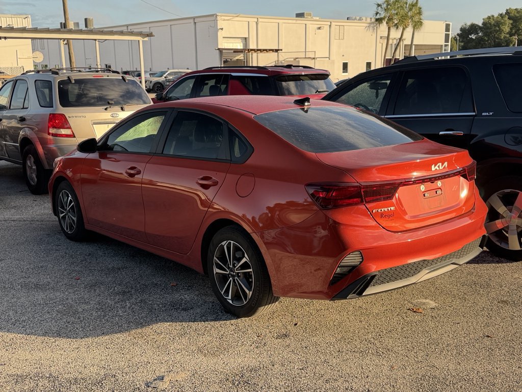 Certified 2023 Kia Forte LXS FWD image 5