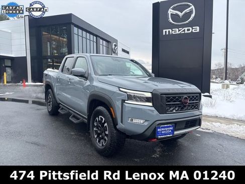 Used 2024 Nissan Frontier PRO-4X w/ Technology Package image 1