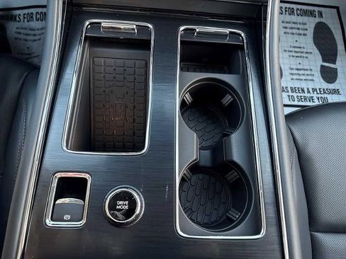 New 2026 Lincoln Aviator AWD w/ Jet Appearance Package image 26
