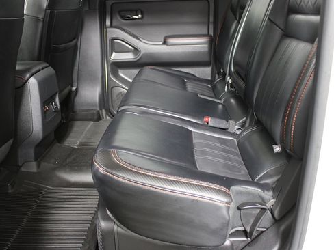 Used 2023 Nissan Frontier PRO-4X w/ Pro-4X Premium Package AWD/4WD image 31