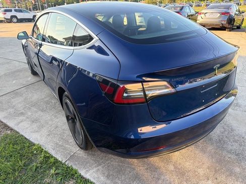 Used 2018 Tesla Model 3 Long Range RWD image 12