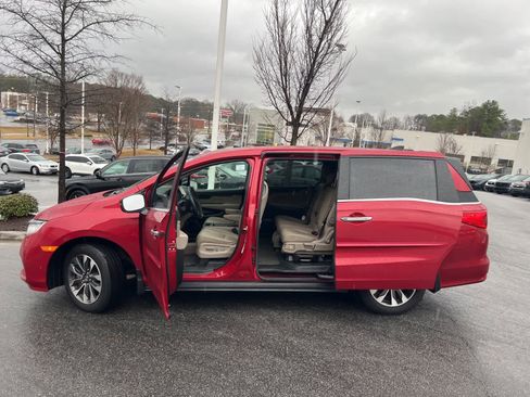 Used 2023 Honda Odyssey EX-L image 17