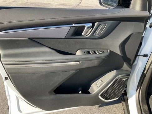 New 2026 Buick Enclave Sport Touring w/ Super Cruise Package image 4