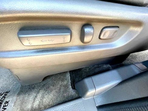 Used 2013 Honda Odyssey EX-L image 17