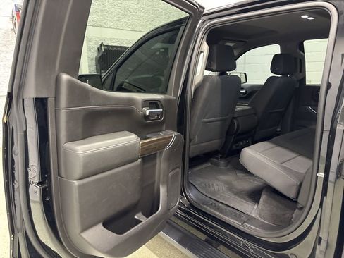 Used 2020 Chevrolet Silverado 1500 RST AWD/4WD image 30