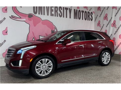 Used 2017 Cadillac XT5 Premium Luxury w/ Advanced Security Package FWD image 11
