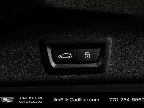 Used 2025 BMW X5 M60i AWD/4WD image 32