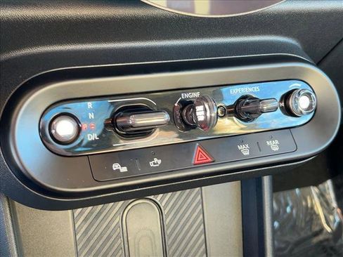 Certified 2025 MINI Cooper S image 12