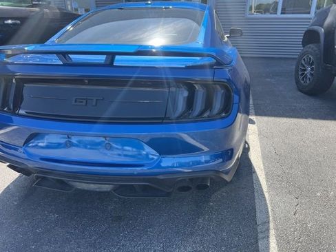 Used 2018 Ford Mustang GT Premium w/ GT Performance Package RWD image 7