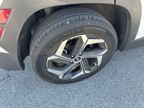 Used 2023 Hyundai Tucson SEL w/ Convenience Package image 5