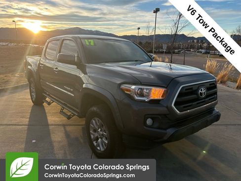 Used 2017 Toyota Tacoma SR5 w/ Tow Package image 1
