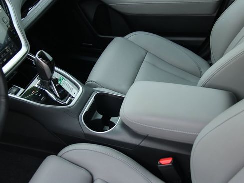 Used 2025 Subaru Legacy Limited image 26