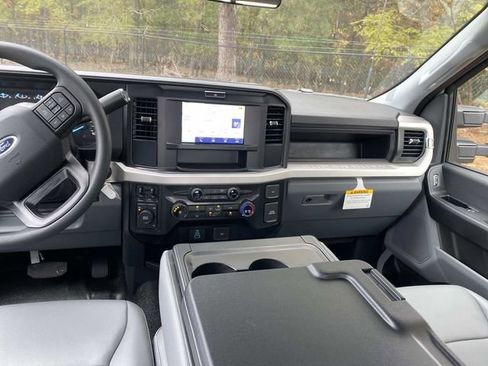 New 2026 Ford F450 XL image 13