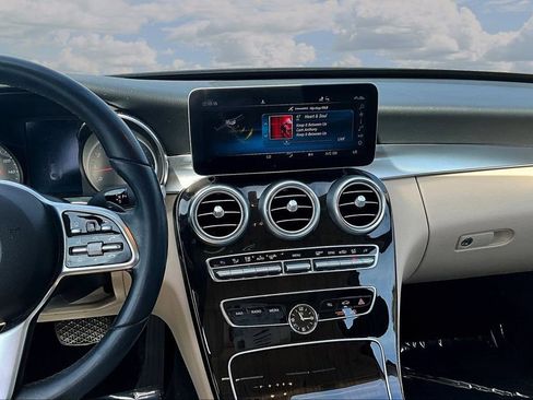 Used 2020 Mercedes-Benz C 300 Sedan w/ Premium Package image 9