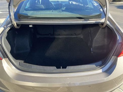 Used 2024 Chevrolet Malibu LT FWD image 27