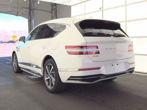 Used 2026 Genesis GV80 3.5T Advanced AWD/4WD image 3