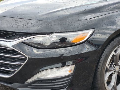 Used 2021 Chevrolet Malibu LT image 8