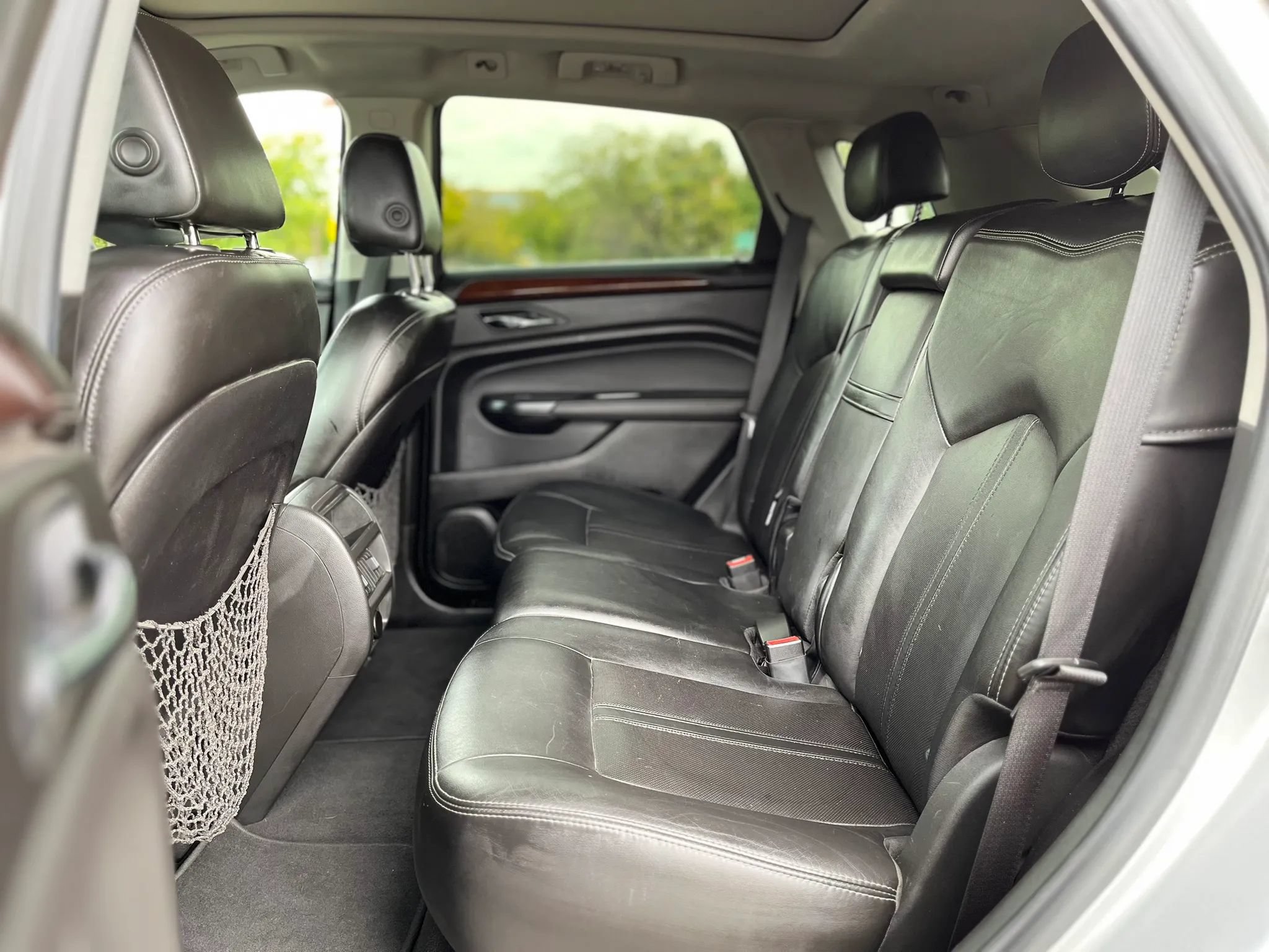 Used 2014 Cadillac SRX Luxury w/ Driver Awareness Package AWD/4WD image 12