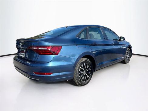 Used 2021 Volkswagen Jetta S w/ Driver Assistance Package image 10