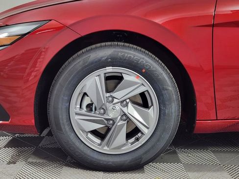 New 2026 Hyundai Elantra SE image 15
