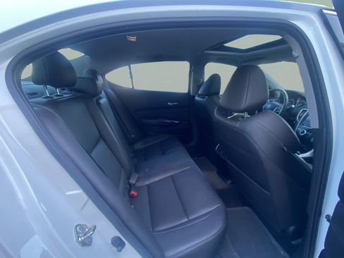 Used 2016 Acura TLX V6 FWD image 22
