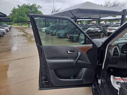 Used 2017 Nissan Armada SV w/ Driver Package RWD image 9