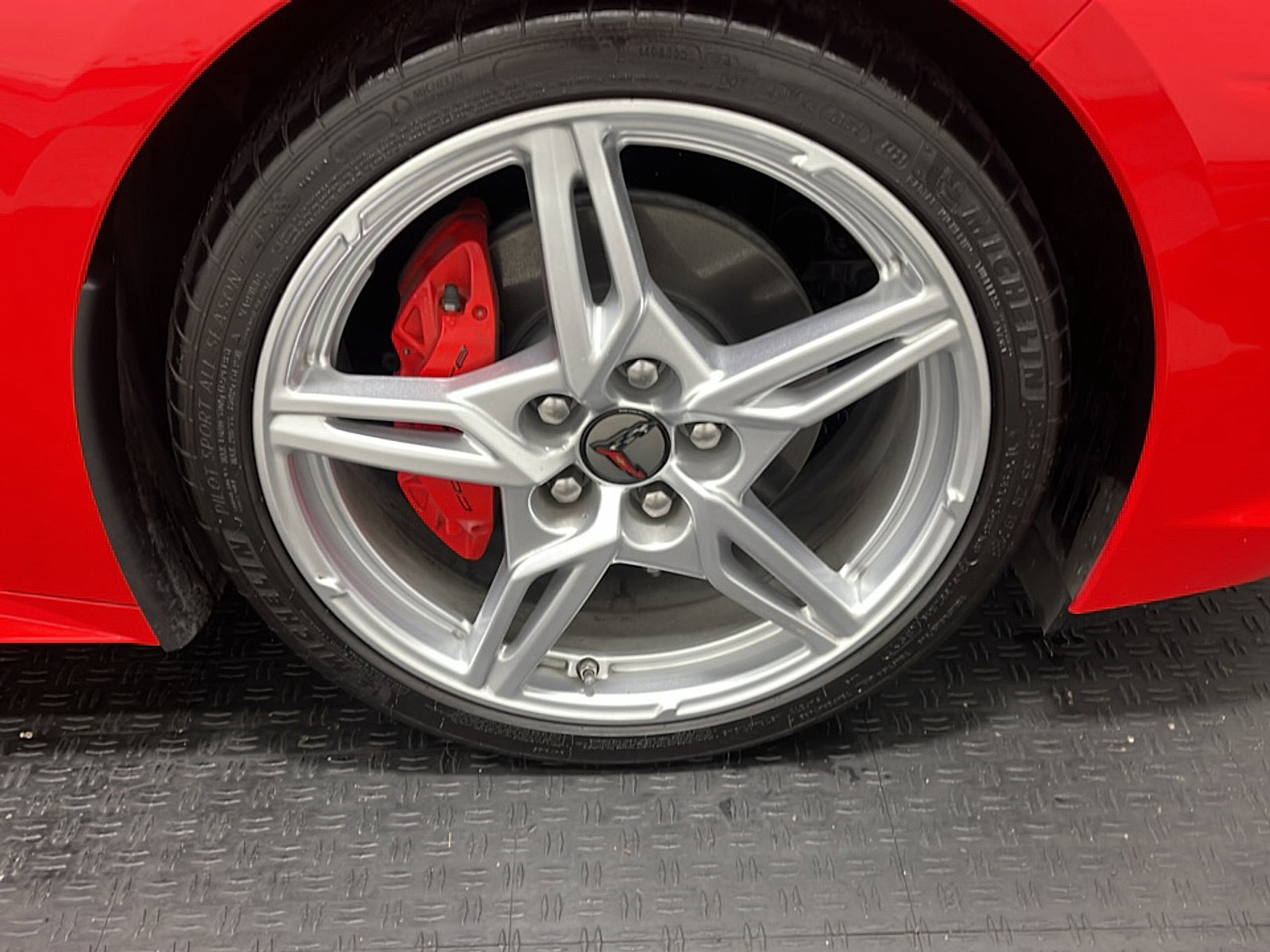 Used 2022 Chevrolet Corvette Stingray Coupe w/ Battery Protection Package RWD image 19