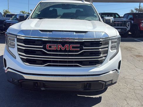 Used 2025 GMC Sierra 1500 SLT RWD image 3