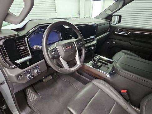 Used 2023 GMC Sierra 1500 SLT w/ SLT Premium Plus Package AWD/4WD image 13