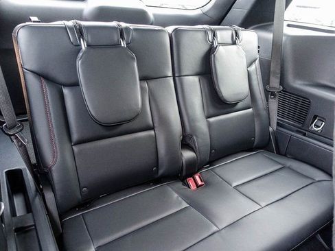 New 2026 Ford Explorer ST-Line w/ ST-Line Street Pack image 12