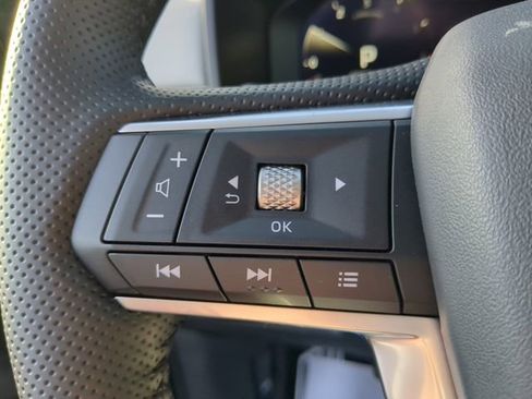 New 2025 Mitsubishi Outlander AWD image 33