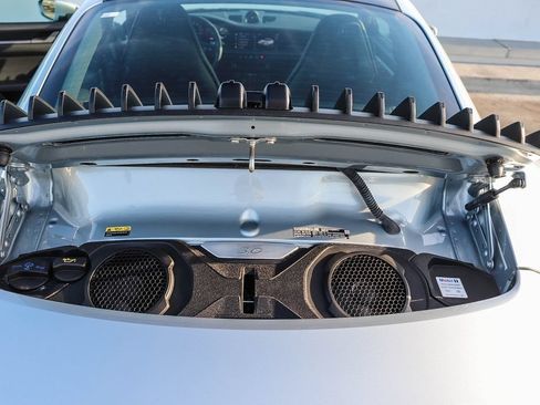 Used 2022 Porsche 911 Carrera RWD image 27
