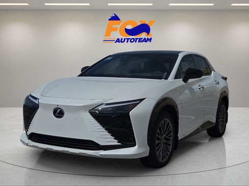 New 2026 Lexus RZ 450e AWD image 1
