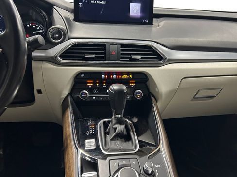 Used 2023 MAZDA CX-9 Signature image 13