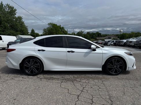 Used 2025 Toyota Camry XSE w/ Premium Package FWD image 19