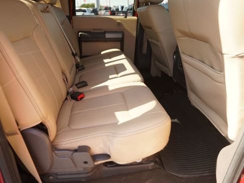 Used 2016 Ford F250 Lariat w/ Lariat Ultimate Package AWD/4WD image 16