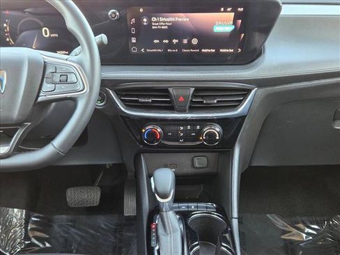 Used 2024 Buick Encore GX Sport Touring image 15
