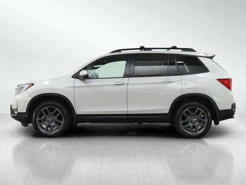 Used 2023 Honda Passport EX-L image 2