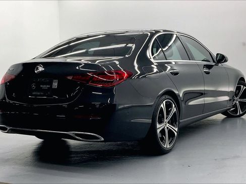 Certified 2022 Mercedes-Benz C 300 Sedan image 4