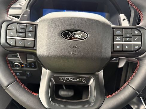 Used 2025 Ford F150 Raptor AWD/4WD image 48