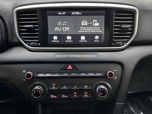 Used 2020 Kia Sportage LX image 28