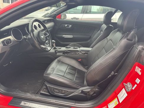 Used 2023 Ford Mustang Premium RWD image 7