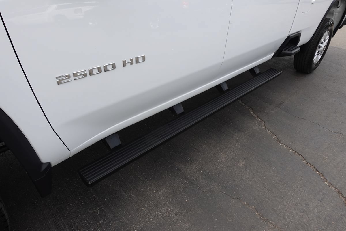 Used 2025 Chevrolet Silverado 2500 W/T AWD/4WD image 9