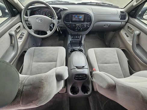 Used 2006 Toyota Sequoia SR5 image 15