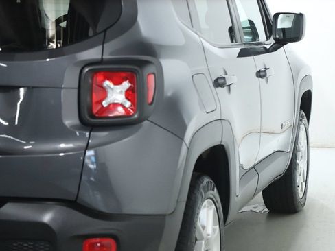 Certified 2023 Jeep Renegade Latitude AWD/4WD image 45