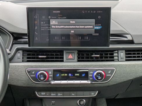 Used 2022 Audi A5 2.0T Premium Plus w/ Premium Plus image 18