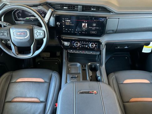 Certified 2025 GMC Sierra 2500 AT4 AWD/4WD image 14